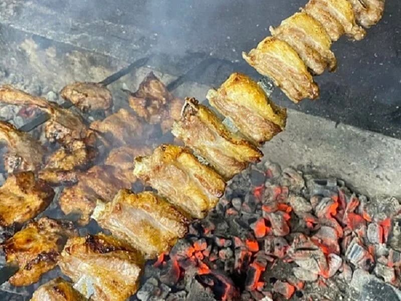 Шашлык из бараньих ребрышек